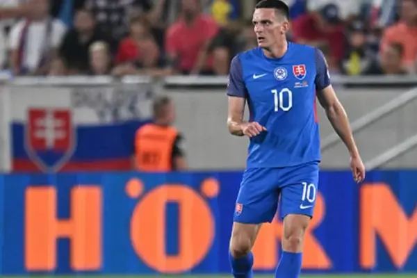 South African outfit Kaizer Chiefs eyeing a move for Slovakian attacker Robert Polievka