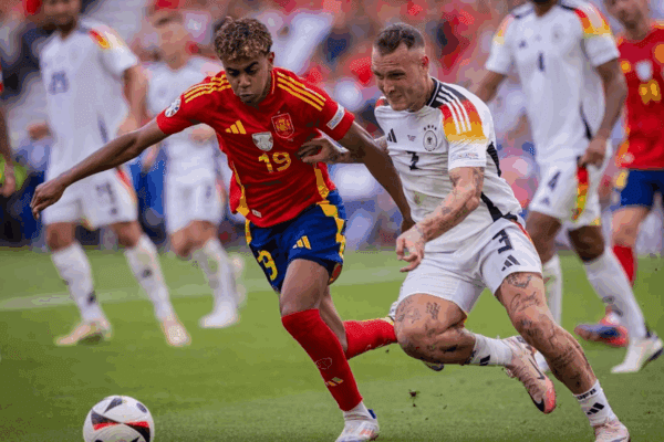 Spanish-Moroccan Lamine Yamal names Raum and Mendes as his toughest opponents