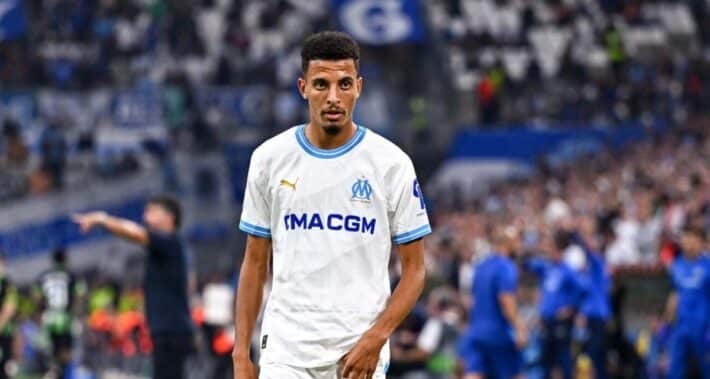 Moroccan midfielder Azzedine Ounahi declines Mourinho to opt for Spartak Moscow Moroccan midfielder Azzedine Ounahi declines Mourinho to opt for Spartak Moscow   Moroccan midfielder Azzedine Ounahi declines Mourinho to opt for Spartak Moscow   AfricaSoccercom