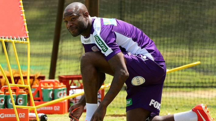 William Gallas Perth Glory 710x399 1