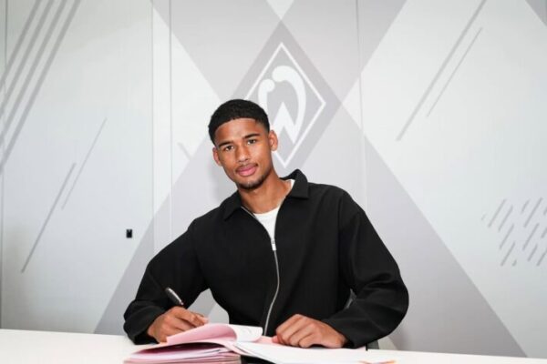 Ghanaian-German forward Salim Musah signs first professional contract with Werder Bremen