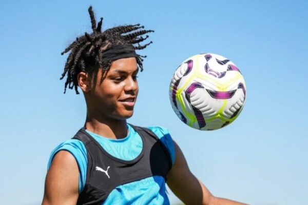 Franco-Cameroonian midfielder Tyrese Noubissie leaves Manchester City for Strasbourg