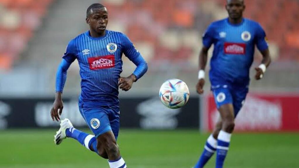  2695651974ea2133b9ff7ef2b885564b8fe05e62faae1dcce6a63694aaf289e3 1200 675   Kaizer Chiefs on the verge of signing SuperSport United midfielder Siphesihle Ndlovu   AfricaSoccercom