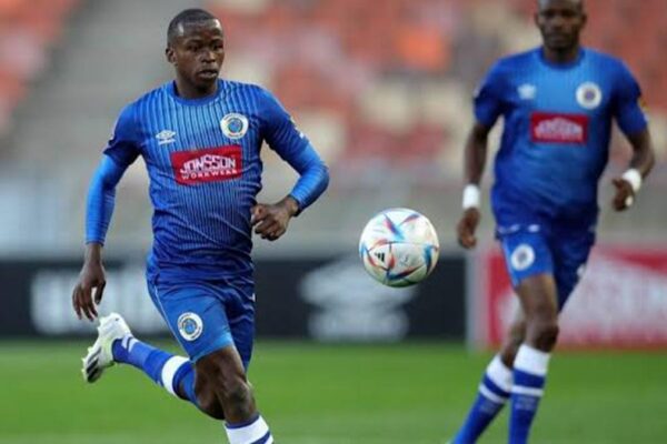 Kaizer Chiefs on the verge of signing SuperSport United midfielder Siphesihle Ndlovu