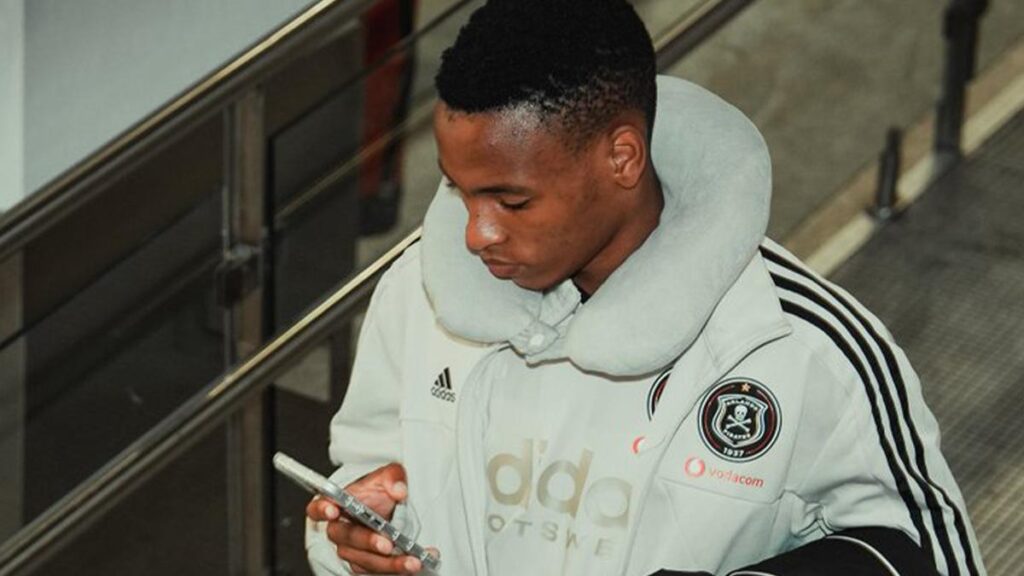  44530fc2b5c0653b4c207ef1d307449e2a14c66e3a74605a48bc6edbe78072ef 1200 675   South Africa and Orlando Pirates star Relebohile Mofokeng close to joining Dutch giants PSV Eindhoven   AfricaSoccercom