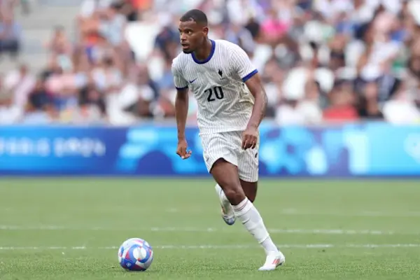 French-Senegalese midfielder Andy Diouf open to Crystal Palace move despite agreeing Burnley transfer