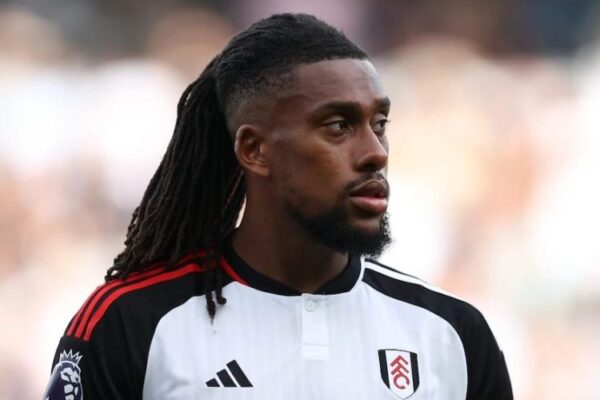 Atlético Madrid set sights on  Nigerian international Alex Iwobi in €25 million move