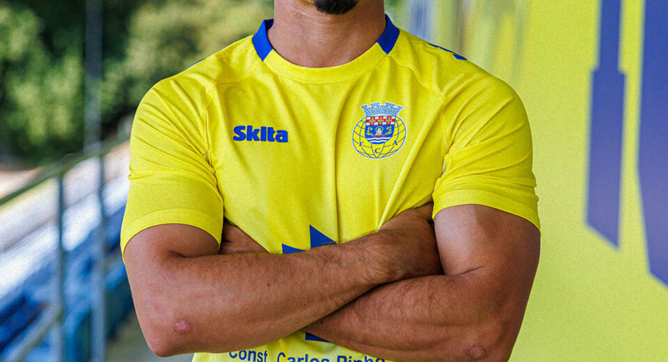 French-Algerian winger Naïs Djouahra joins FC Arouca in Portugal on permanent deal