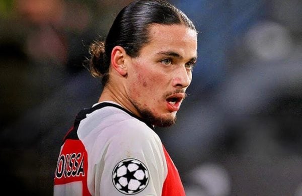 Algerian midfielder Anis Hadj Moussa reflects on early challenges after Feyenoord move