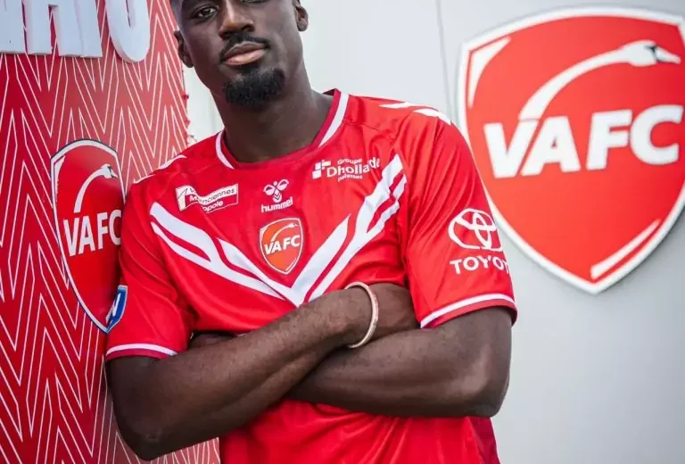 Cameroonian defender Alexi Koum joins Valenciennes on loan from Marseille