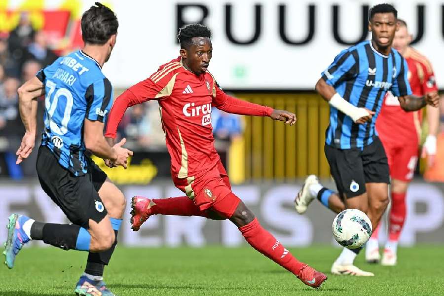 Ivorian midfielder Lazare Amani attracts interest from Turkish and Portuguese clubs amid uncertain future at Union Saint Gilloise Lazare Amani 1 1   Ivorian midfielder Lazare Amani attracts interest from Turkish and Portuguese clubs amid uncertain future at Union Saint Gilloise   AfricaSoccercom