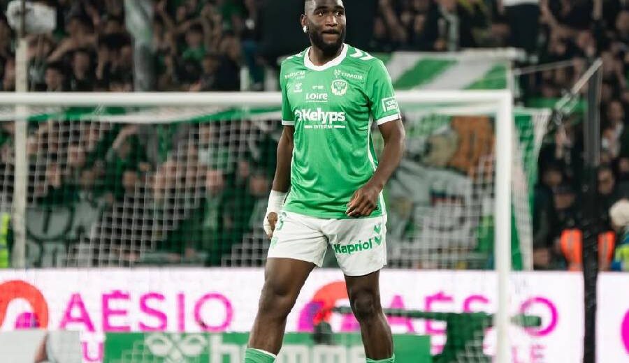 French‑Ivorian centre‑back Mickaël Nadé in demand from England and Italy