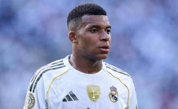 Kylian Mbappé takes iconic number 10 shirt at Real Madrid