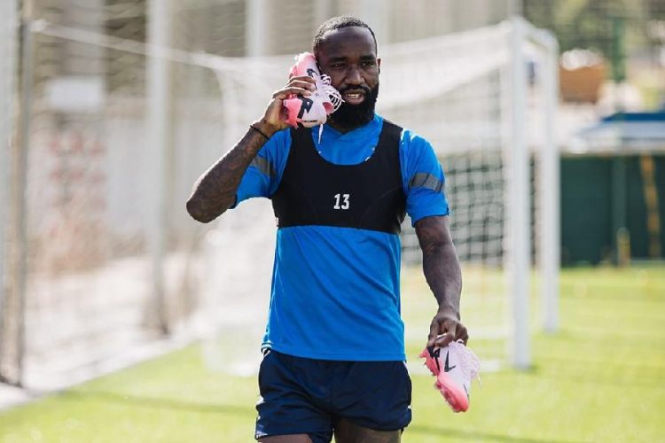 Maccabi Tel Aviv set to table €3.5 million bid for Cameroonian winger Moumi Ngamaleu