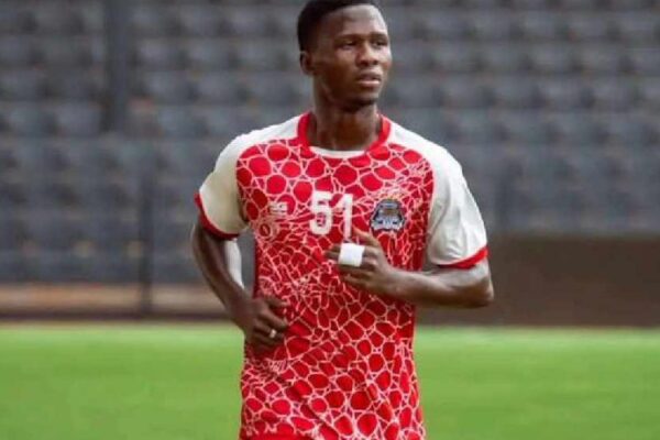 Nigerian nidfielder Ousseini Badamassi joins Kawkab Marrakech on two-year deal