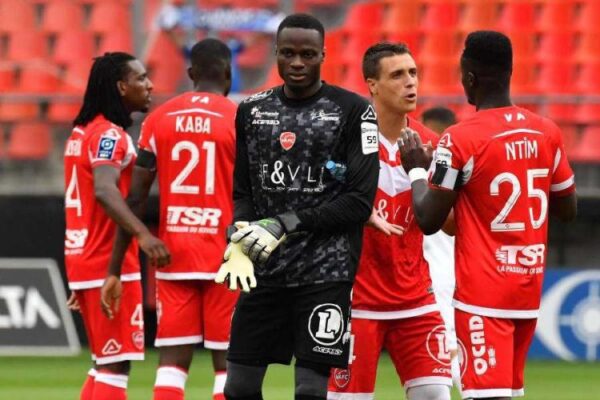  Benin international Saturnin Allagbé returns to France with FC Chauray after Bulgarian spell