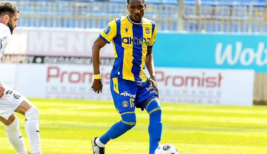 Simon Deli poised for Sparta Prague move as Ivorian defender eyes return to Czech football