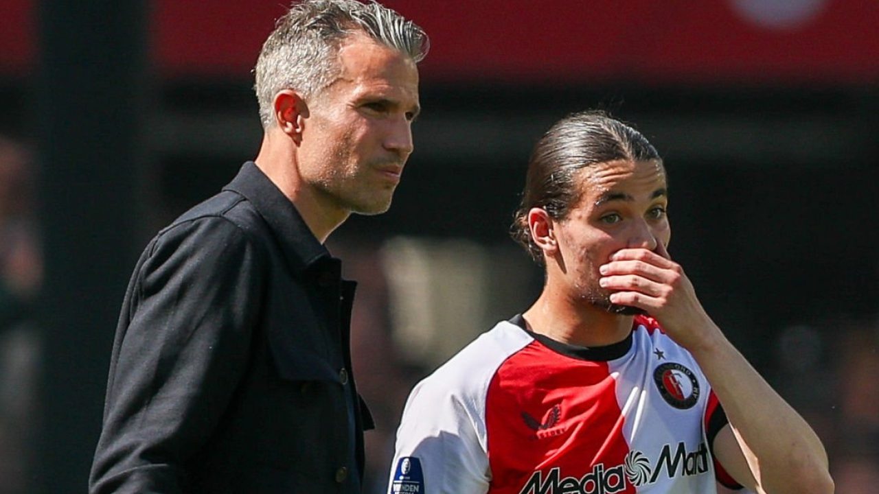 Van Persie determined to keep Hadj Moussa as Feyenoord targets Moroccan forward Hamza Igamane