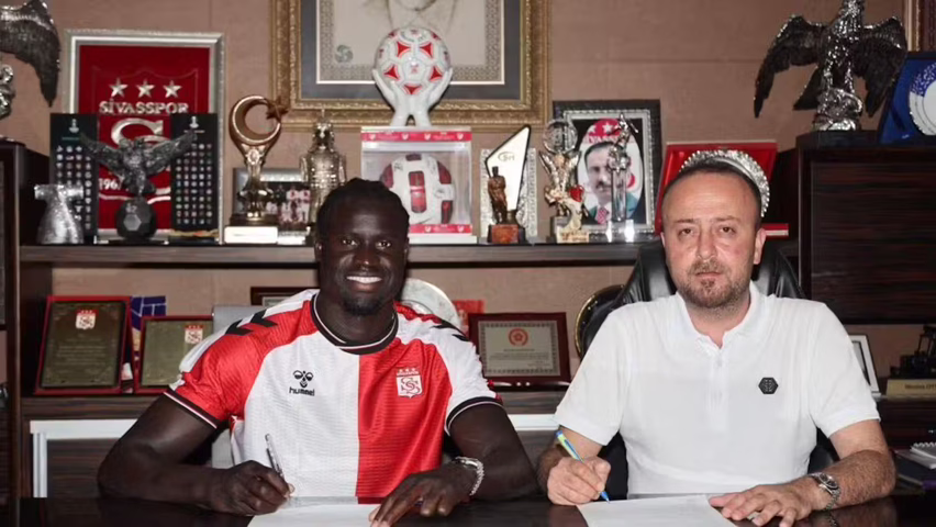 Senegalese striker Aliou Badji returns to Türkiye with Sivasspor move