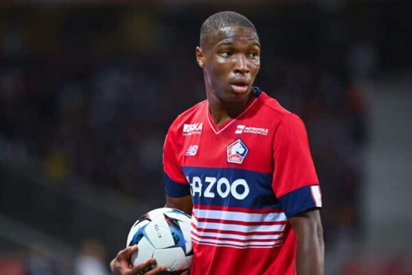 Lille reject €30 million Bournemouth bid for French–Guinean defender Bafodé Diakité