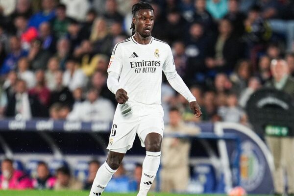 Paris Saint Germain eyeing summer move for Franco-Congolese midfielder Eduardo Camavinga