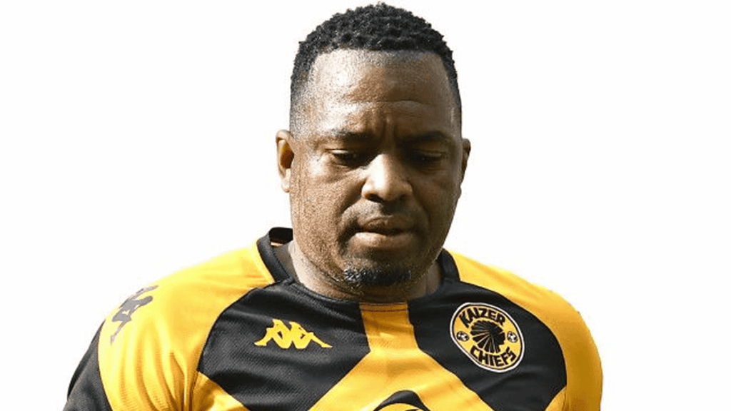  e1a586367cdec0107b66a654621229c0524a0a995813c38041601dbf5b3b9ed3 1200 675   South African legend Itumeleng Khune offers valuable advice to former club Kaizer Chiefs   AfricaSoccercom