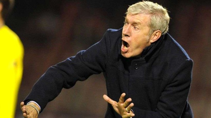  fernandez1 710x398   Guinea Luis Fernandez No Longer Condemns His Players   AfricaSoccercom