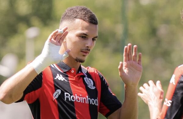 Algerian forward Badreddine Bouanani scores twice as Nice defeat Cercle Bruges in pre season opener Algerian forward Badreddine Bouanani scores twice as Nice defeat Cercle Bruges in pre season opener   Algerian forward Badreddine Bouanani scores twice as Nice defeat Cercle Bruges in pre season opener   AfricaSoccercom
