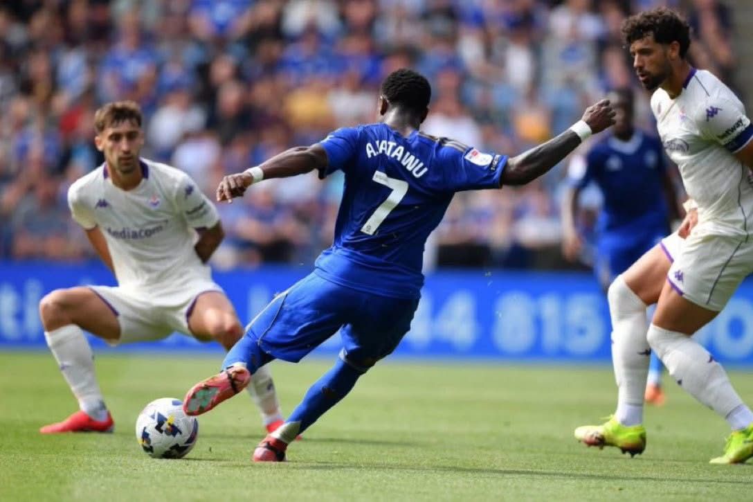 Ghana’s Fatawu Issahaku earns plaudit from Leicester City coach Martí Cifuentes after top display against Fiorentina