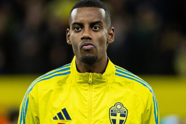 Sweden recall unsettled striker Alexander Isak amid Newcastle transfer uncertainty