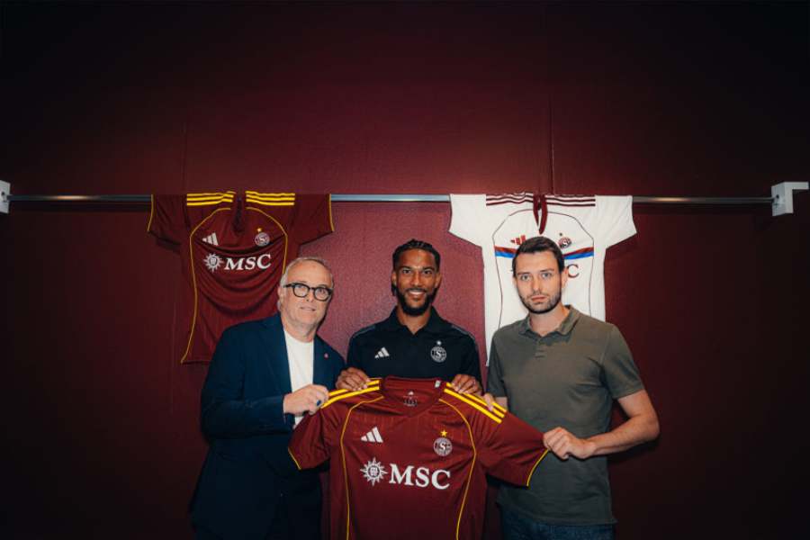 Servette FC sign Beninese-born striker Florian Ayé on four-year deal
