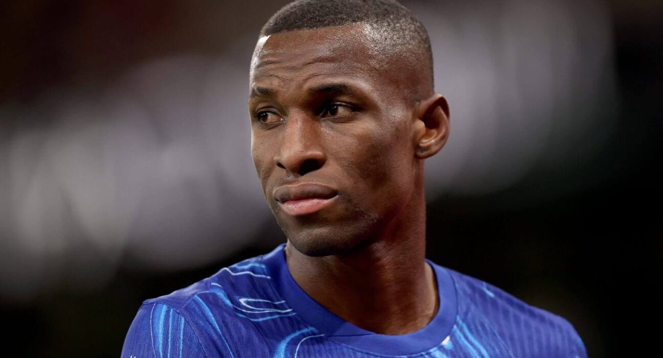  GettyImages 2196155056 scaled e1756566903366   Chelsea call off Nicolas Jacksons loan move to Bayern Munich after Liam Delap injury   AfricaSoccercom