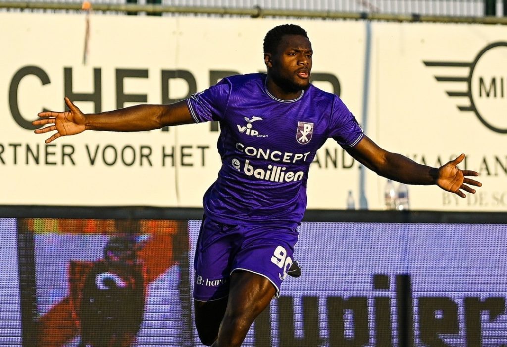 Congolese forward Vicky Kiankaulua helps IMT Novi Belgrade secure first win of Serbian League season