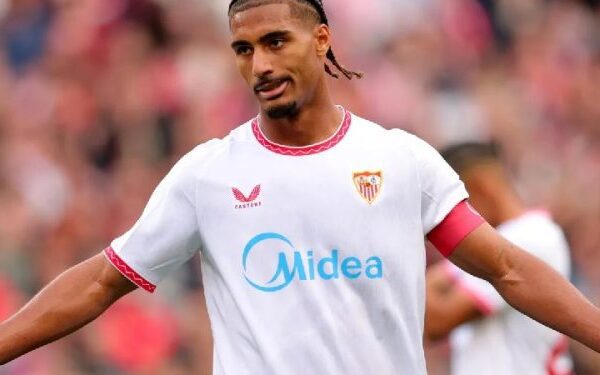 Sevilla and Bayer Leverkusen close to €30m agreement for Franco-Ivorian defender Loïc Badé