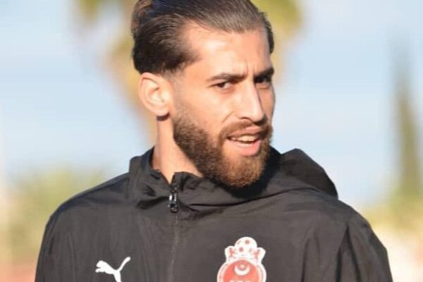 Chabab offered chance to sign Algerian goalkeeper Abderrahmane Medjadel
