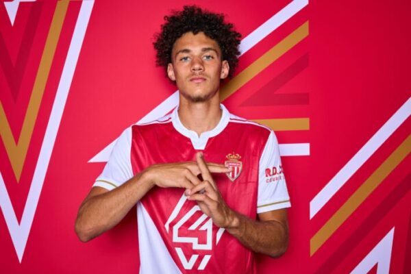 Algeria dealt major setback as Maghnes Akliouche chooses France over Fennecs