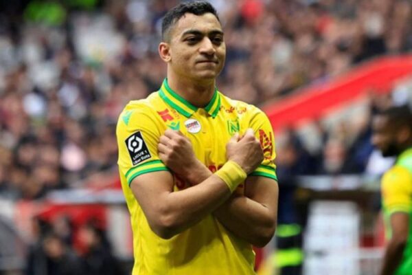 Paris FC monitoring Egyptian striker Mostafa Mohamed amid transfer uncertainty