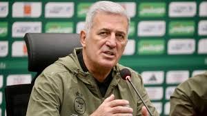 Majid Bougherra seen as natural successor if Vladimir Petkovic departs Algeria role