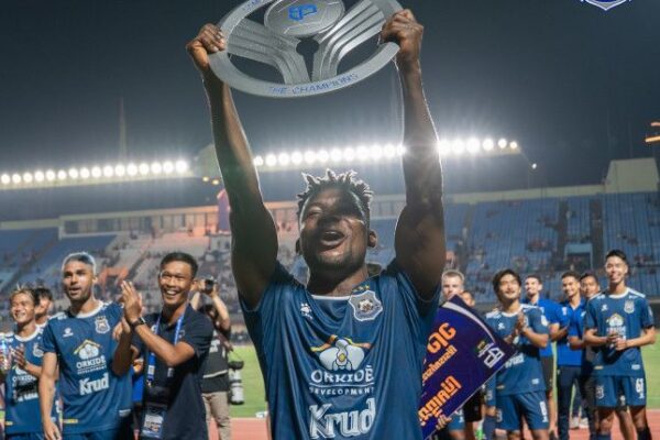 Ghanaian striker Kwame Peprah clinches Cambodian Super Cup title with Svay Rieng