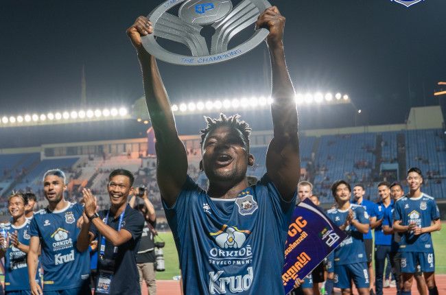 Ghanaian striker Kwame Peprah clinches Cambodian Super Cup title with Svay Rieng