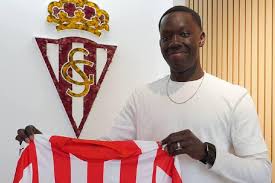  Senegalese forward Amadou Matar Coundoul signs first professional deal with Sporting Gijón
