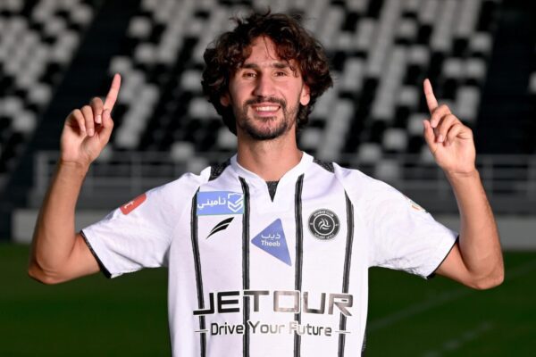 Yacine Adli rejects Algeria approach and stays committed to France