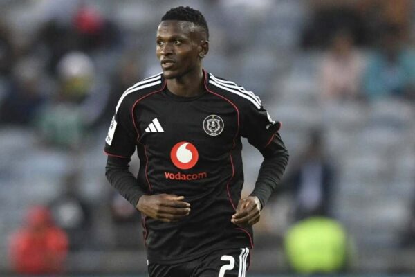 Former Orlando Pirates star Lebogang Mokoena offers valuable advice to defender Tshepho Mashiloane
