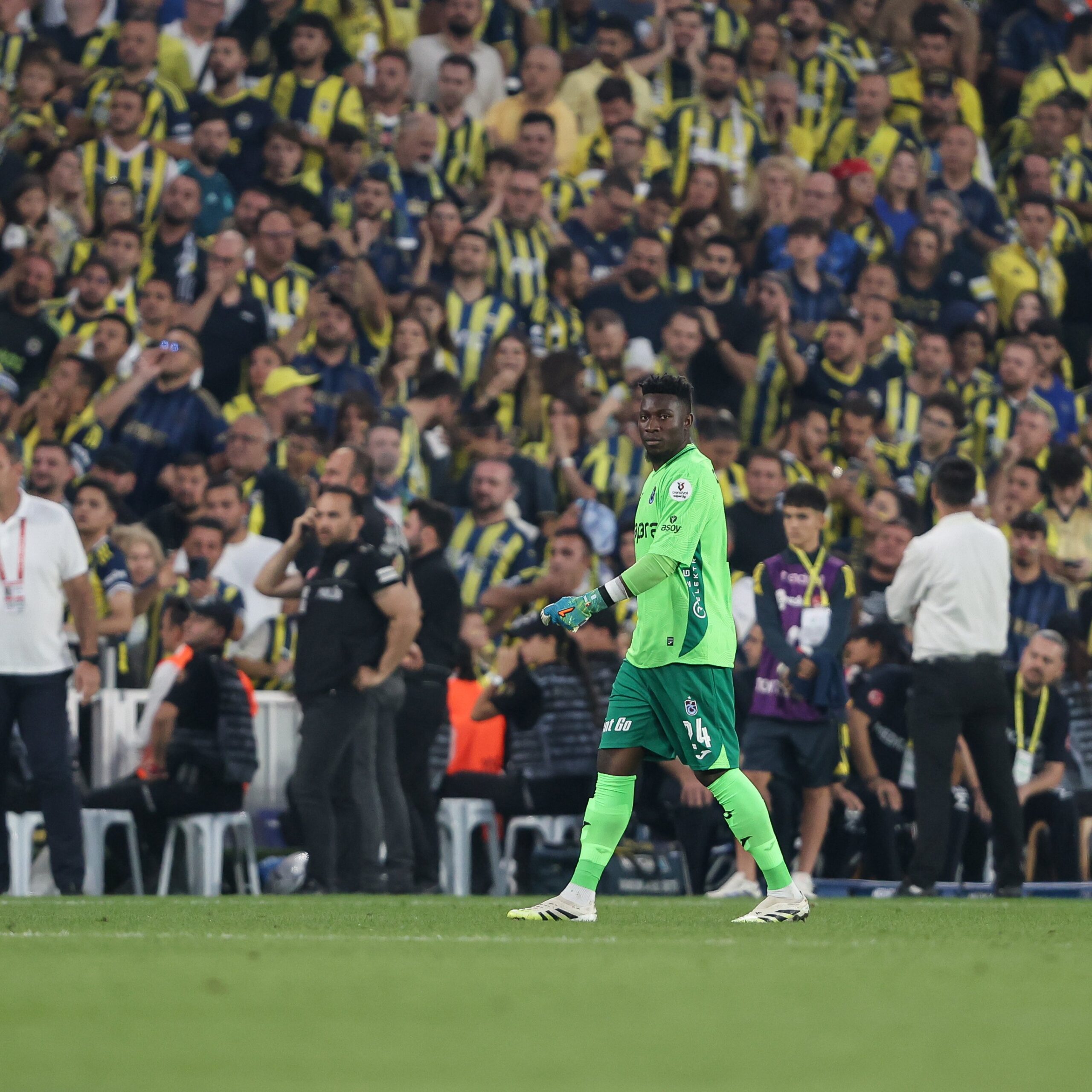 'It’s better to be a starter' – Cameroon coach Kameni backs Andre Onana’s Trabzonspor move after Man United struggles