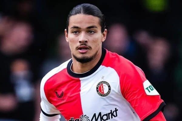 Algerian winger Anis Hadj Moussa handed reduced suspension after red card