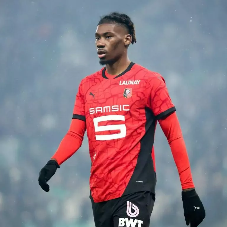 Cameroonian international Christopher Wooh completes move from Stade Rennais