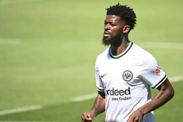 Cameroonian defender Jérôme Onguéné joins Petrolul Ploiești