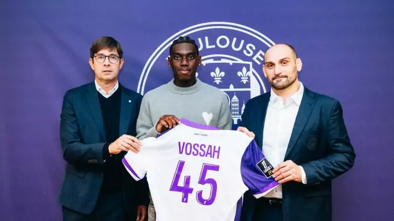 Franco-Togolese midfielder Alexis Vossah signs first professional contract with Toulouse