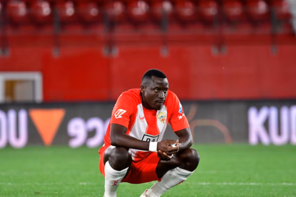 Senegal international Dion Lopy sidelined with adductor injury