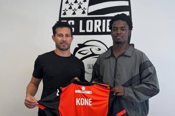 Ivorian forward Mamadou Koné signs first professional contract with FC Lorient